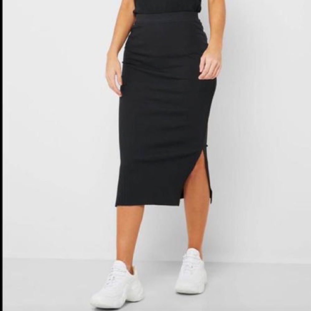 NWT Noisy May skirt